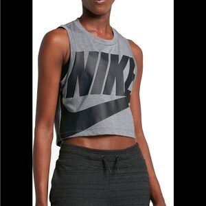 Nike W NSW ESSNTL TANK CROP